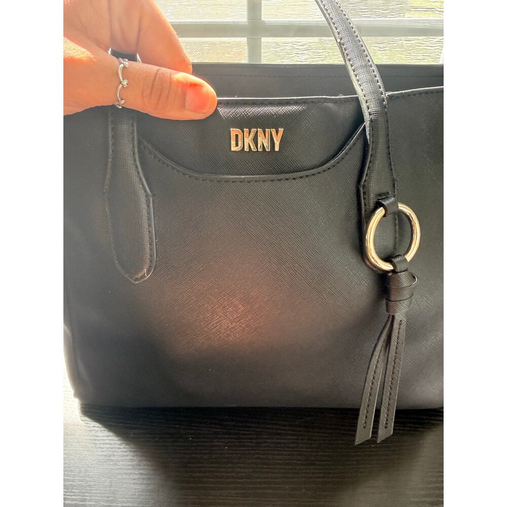 DKNY Black Saffiano Tote Bag Gold Logo Tassel Shoulder Bag Large Work Purse